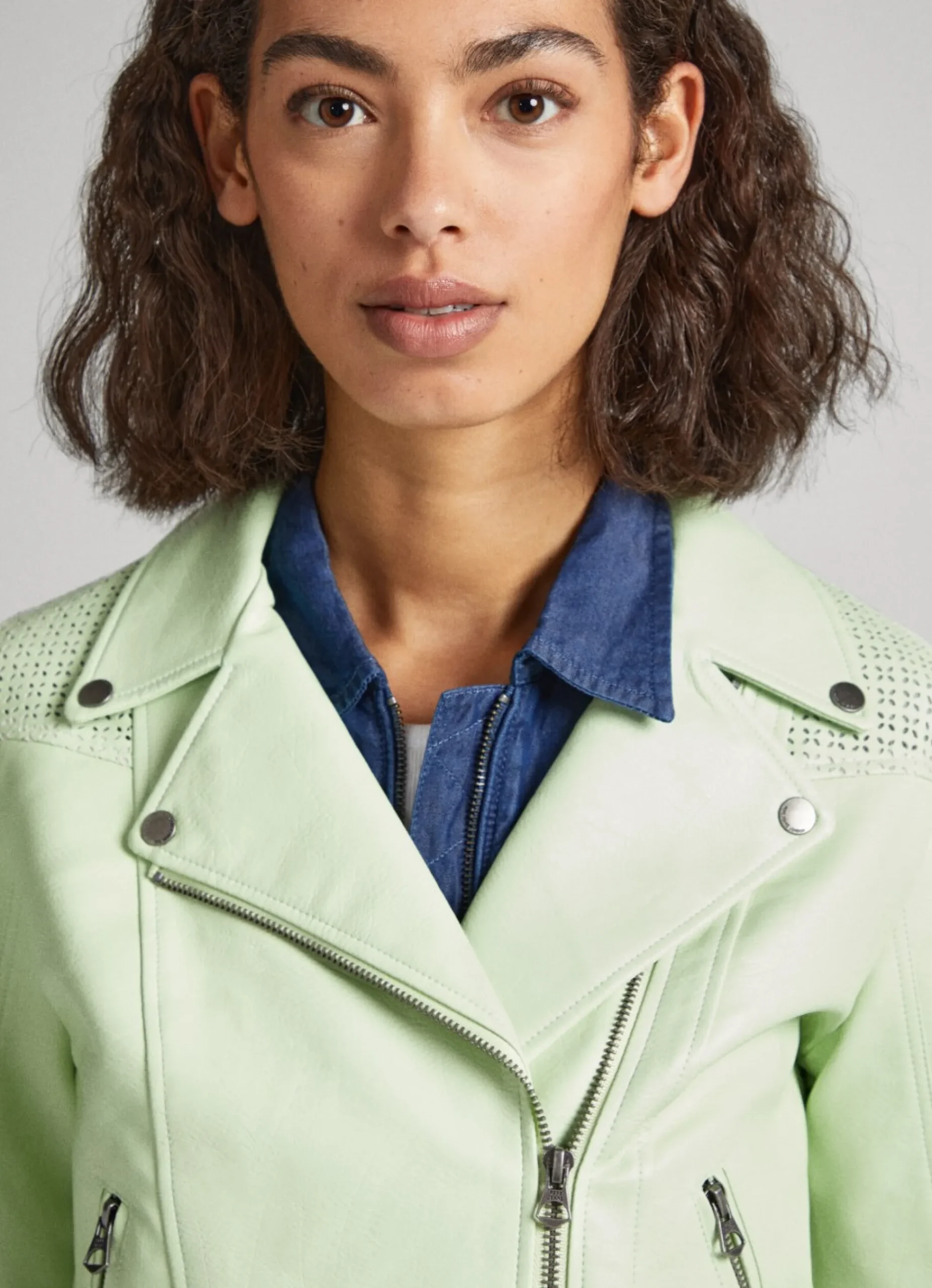 Mulher Pepe Jeans Casaco E Jaquetas>Casaco Biker Com Detalhes Abertos