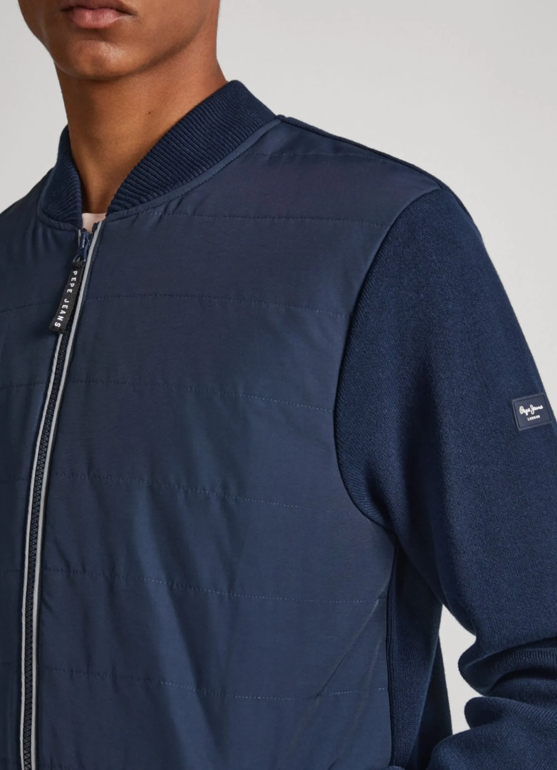 Homem Pepe Jeans Malhas>Casaco Hibrido Gola Redonda