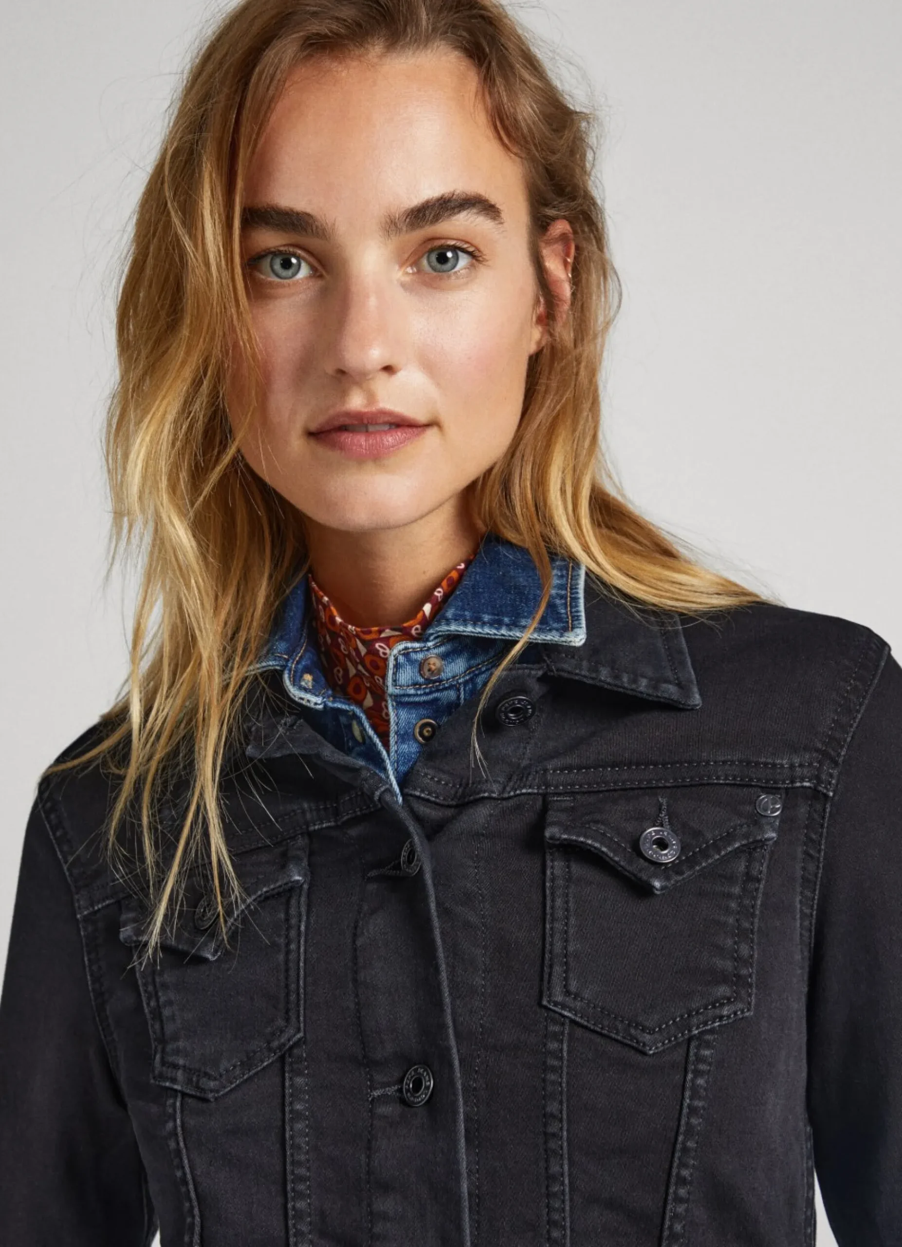 Mulher Pepe Jeans Casaco E Jaquetas>Casaco Regular Fit