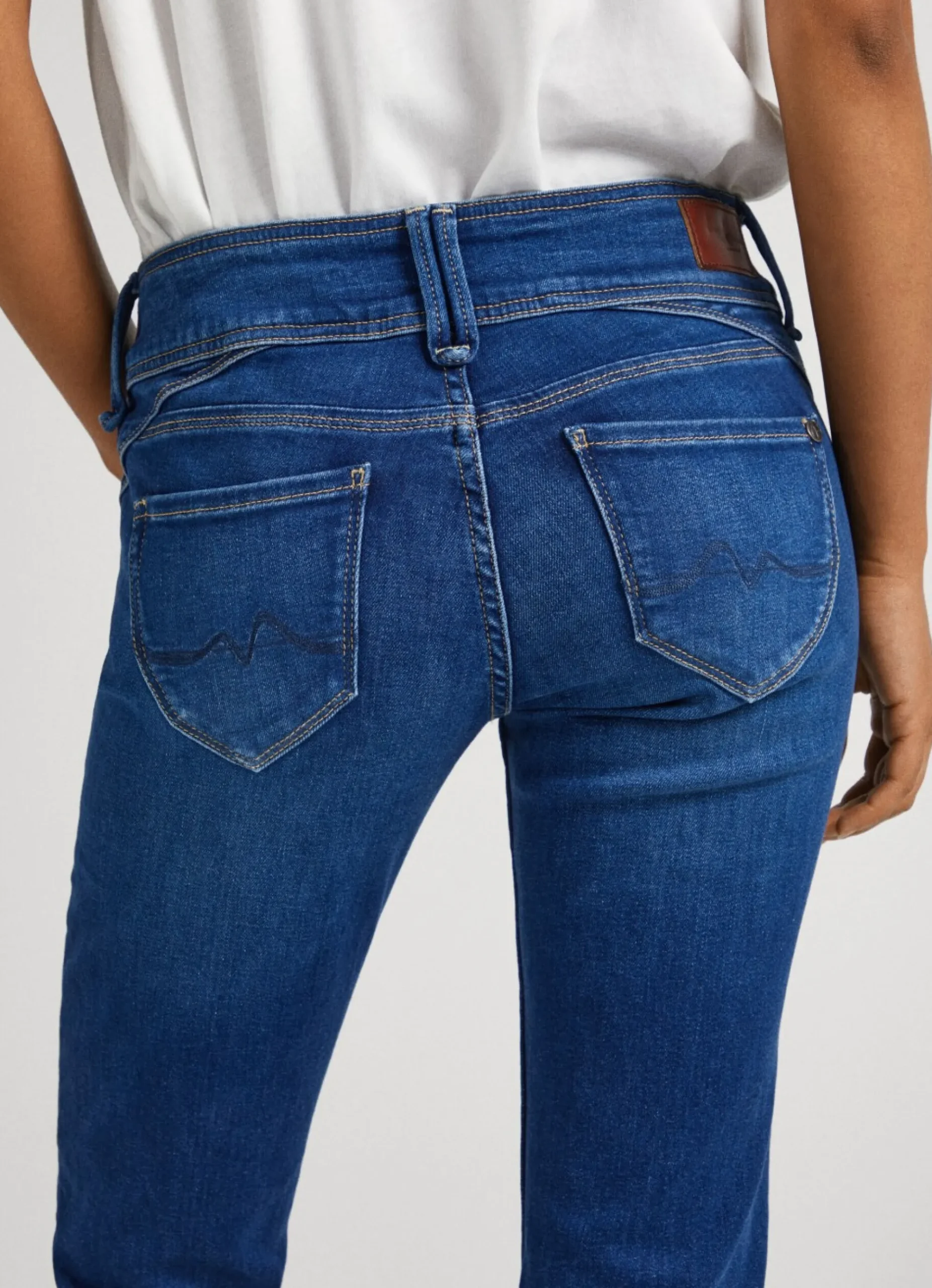 Mulher Pepe Jeans Straight>Jeans New Gen Regular Fit Mid Rise