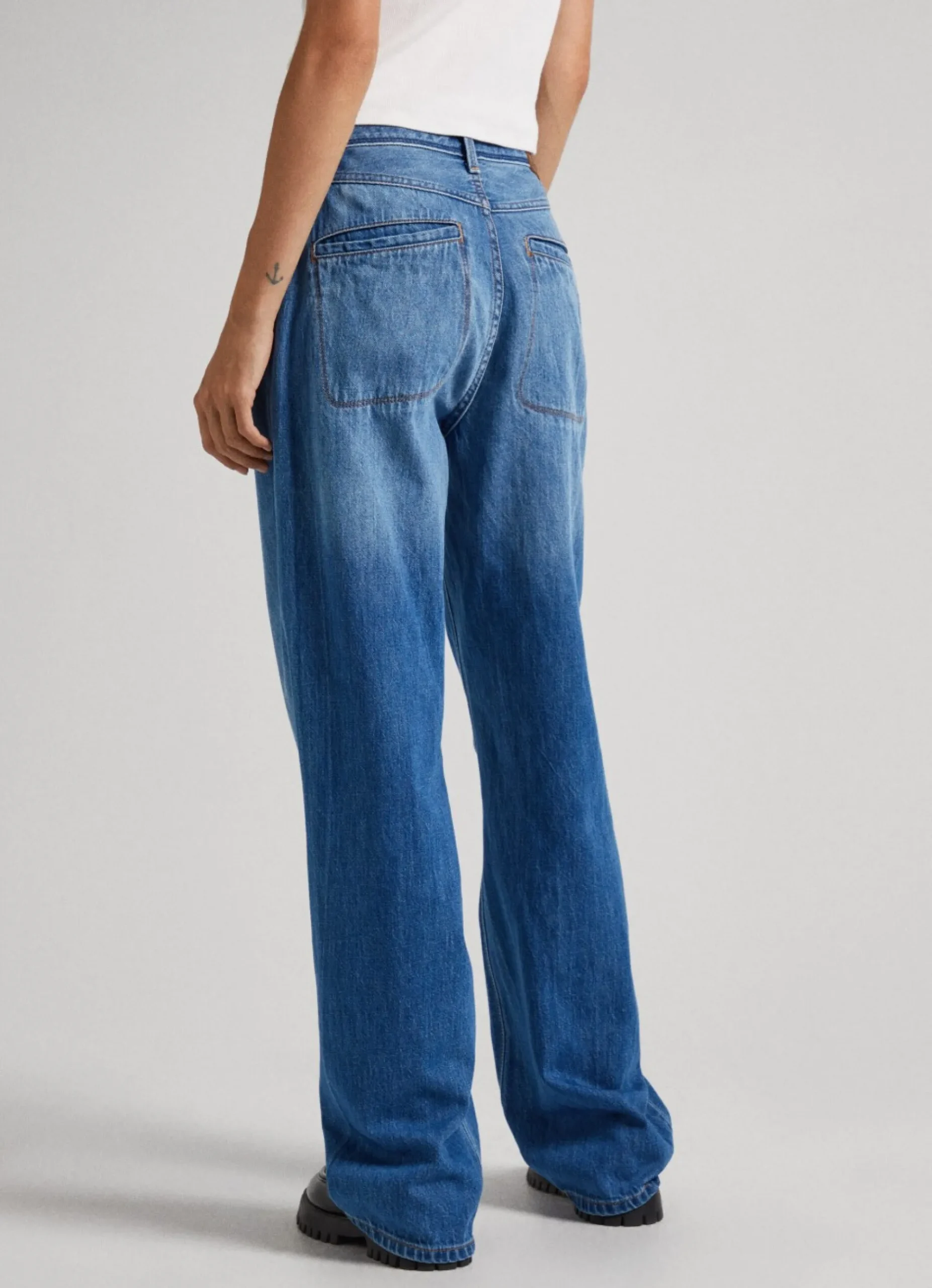 Mulher Pepe Jeans Flare E Boot Cut>Jeans Nyomi Relaxed Fit High-Rise