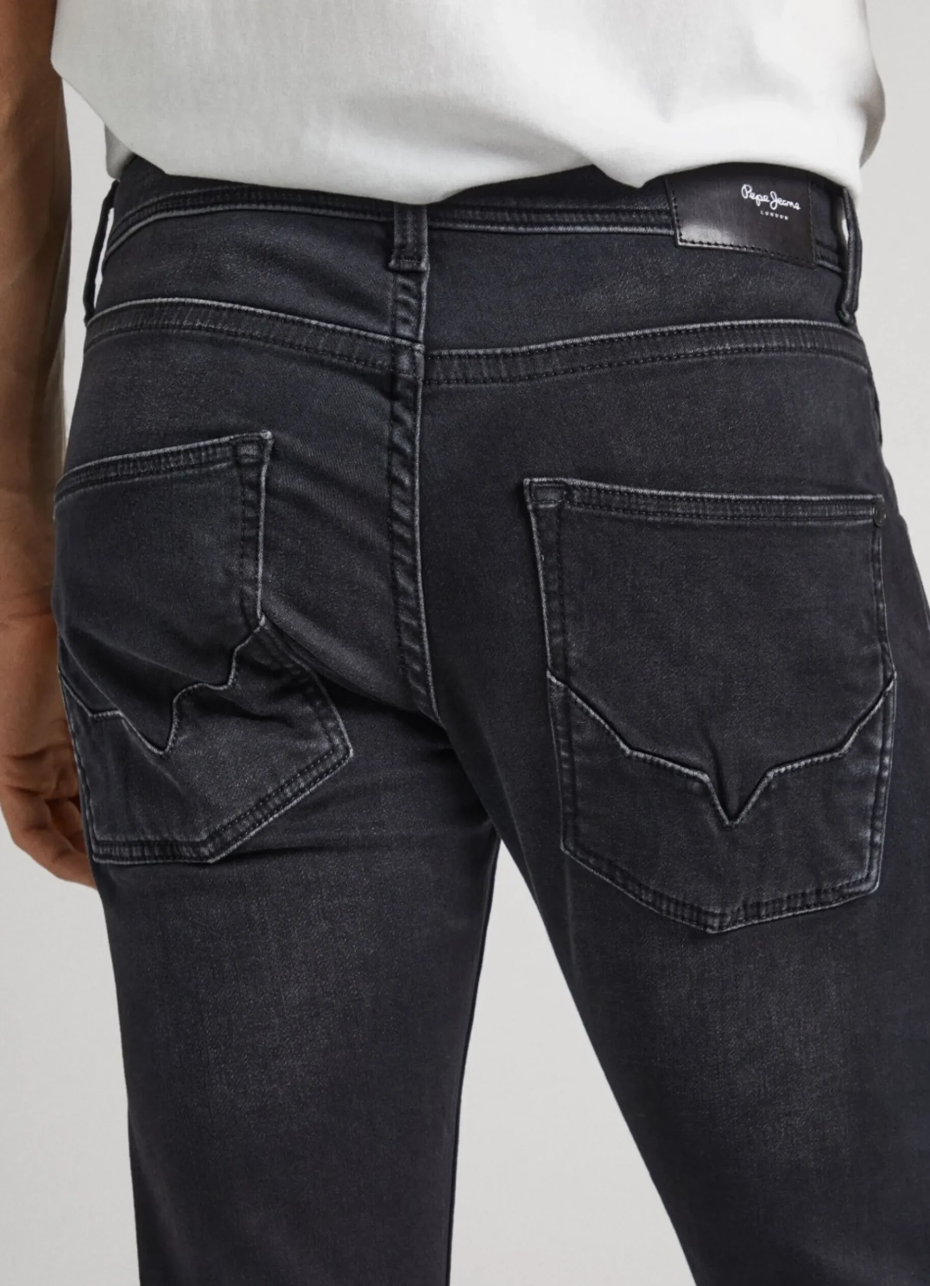 Homem Pepe Jeans Regular>Jeans Track Regular Fit Mid Rise