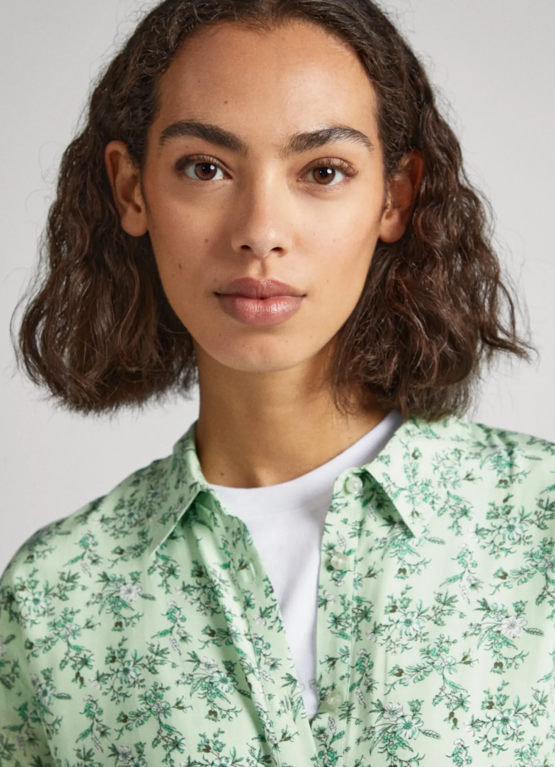 Mulher Pepe Jeans Vestidos E Macacões>Macacao Curto Com Padrao Floral
