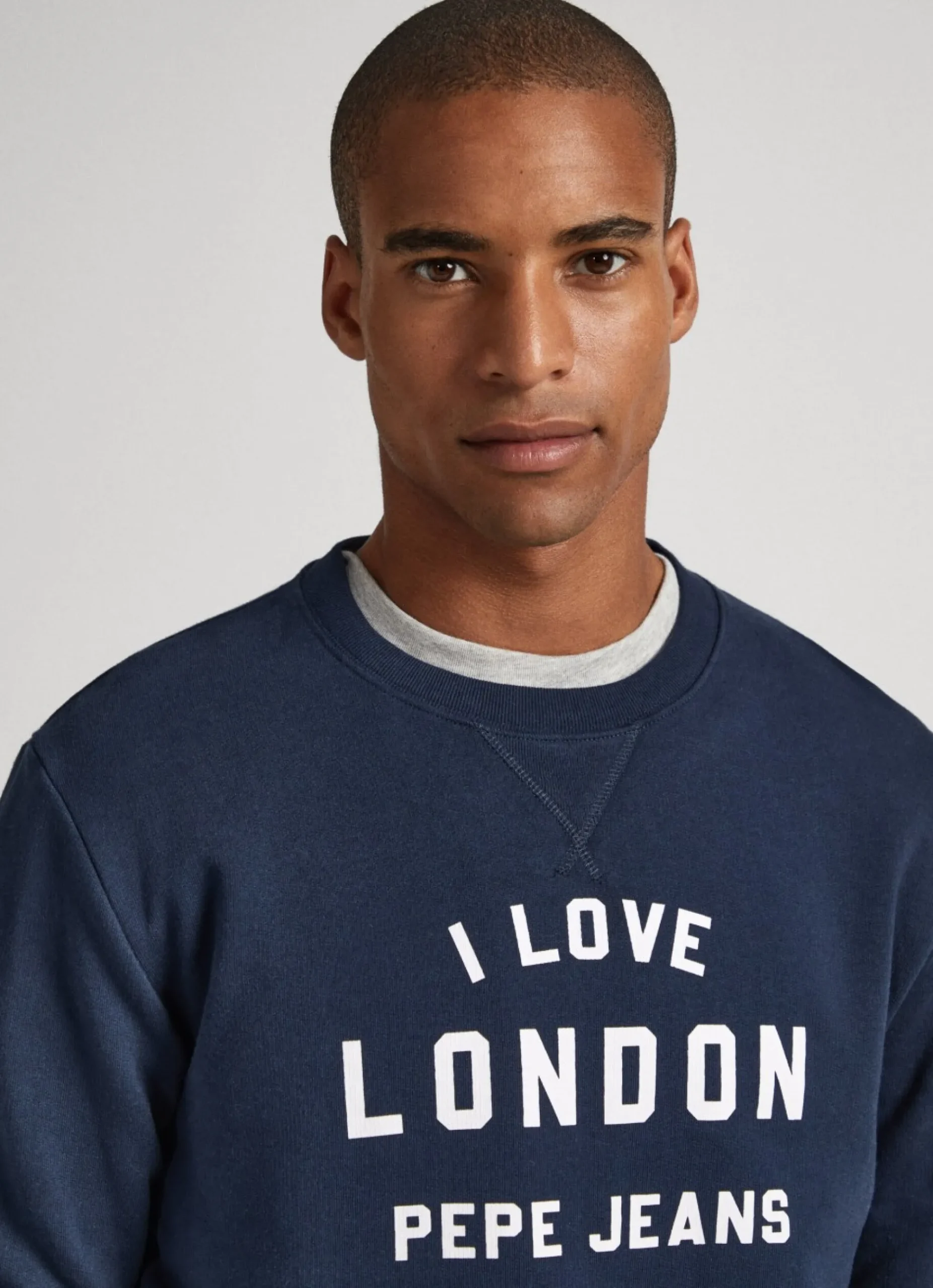 Homem Pepe Jeans Sweatshirts>Sweatshirt Unisexo Gola Redonda Estampada